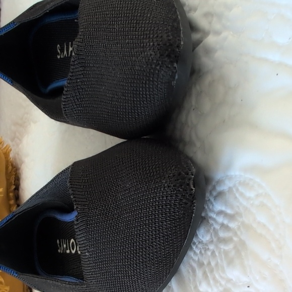 Rothy's Pointed Toe Black Flats, Sz 9 - Picture 6 of 6